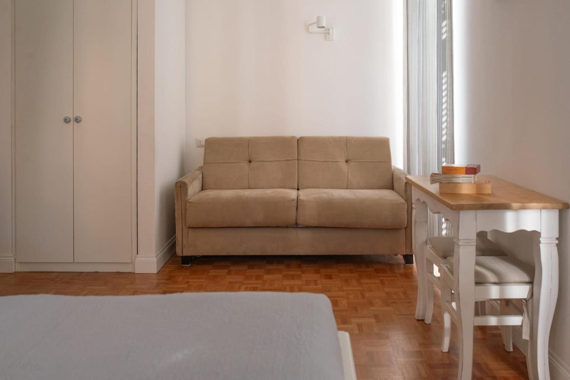 Residenza I Rioni Guesthouse Rome Exterior photo